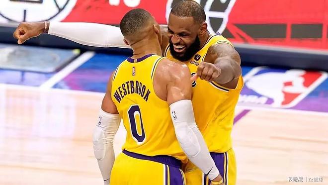 容!NBA的底线在哪?詹姆斯你不羞愧吗!开元棋牌app赛季正负值-54进最佳阵(图5) 容!NBA的底线在哪?詹姆斯你不羞愧吗!开元棋牌app赛季正负值-54进最佳阵(图5)