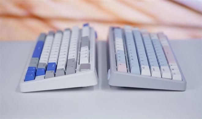 -75评测：7层填充造就的无线客制化新标杆开元ky棋牌三模客制化 雷柏V700DIY(图25)