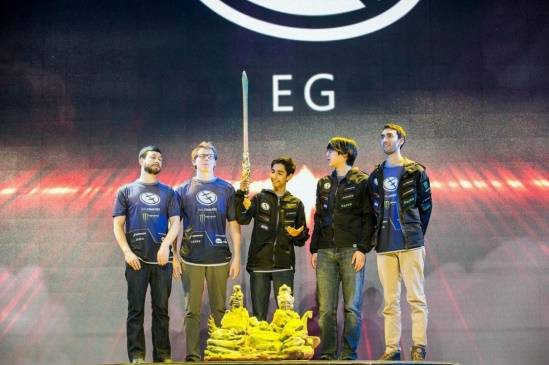 美世界CS与DOTA2闪耀世界东方开元棋牌上海：中国的电竞福地！完(图6)