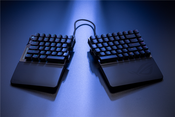 震撼登场 ROG外设重磅升级重塑电竞新体验开元棋牌app2025 COMPUTEX(图2)
